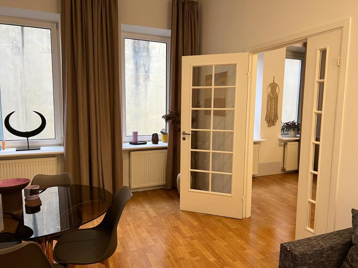 Maironis Apartment 3 Kaunas Kültér fotó