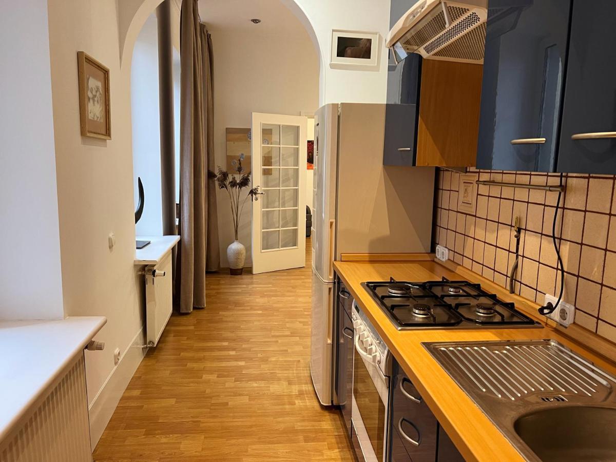 Maironis Apartment 3 Kaunas Kültér fotó